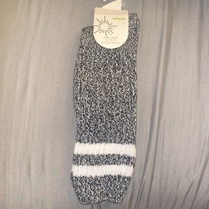 Offline by aerie socks